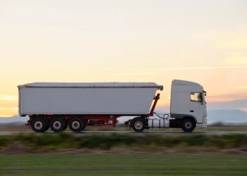 Fuvarpiac trend 2025: kereslet és volumen nyomás alatt