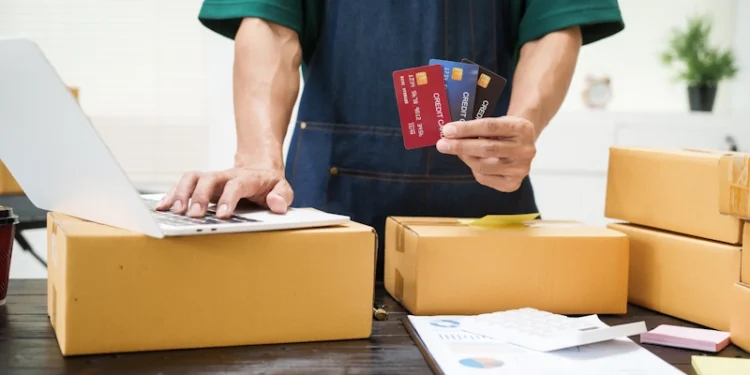 A fuvar megy, a pénz vár: késedelmes fizetés kockázata