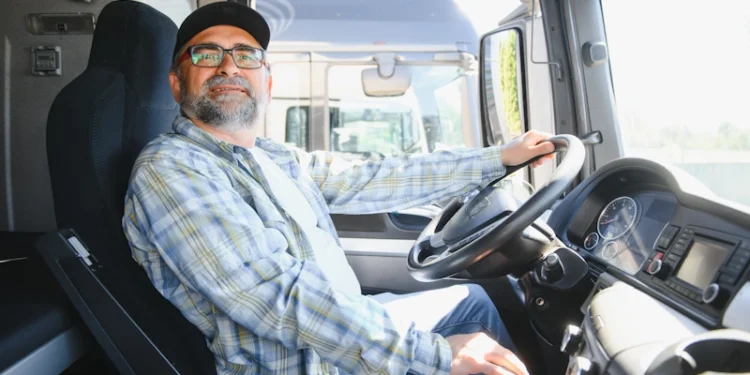 Sofőrkompetencia 2026: képzés és engedély az EU-ban