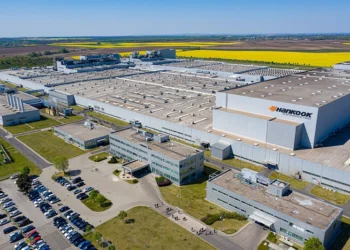 28 milliárd forintos támogatás: jön a Hankook tehergumi