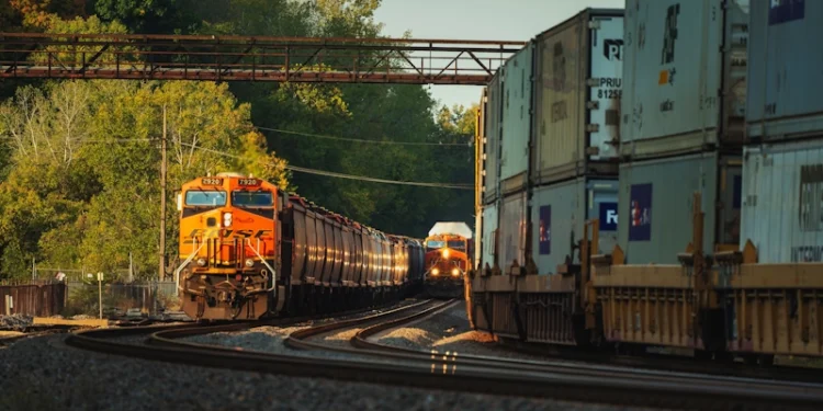 Intermodális fordulat, vasúti fékkel