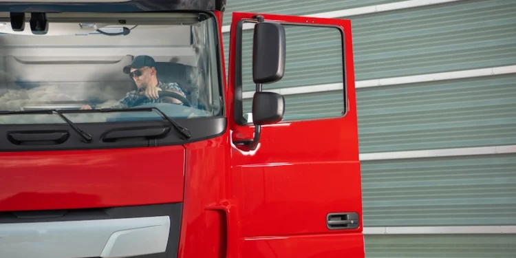 Túlóra és tachográf: nő a peres kockázat